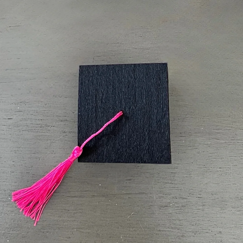 GRAD Graduate Black Hot Pink Felt 3